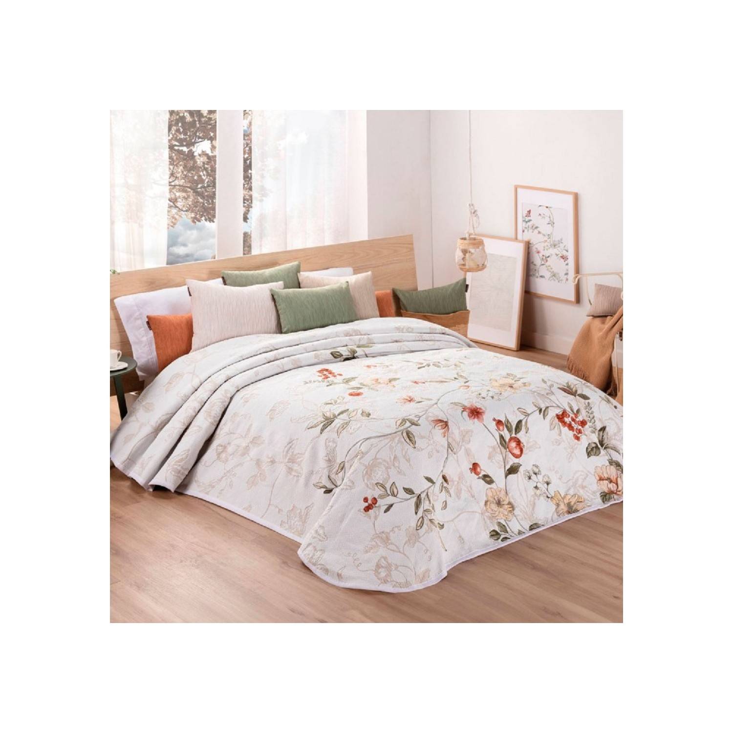 Colcha Cubrecama Jacquard Floral beige - Coquette tiendas pavo